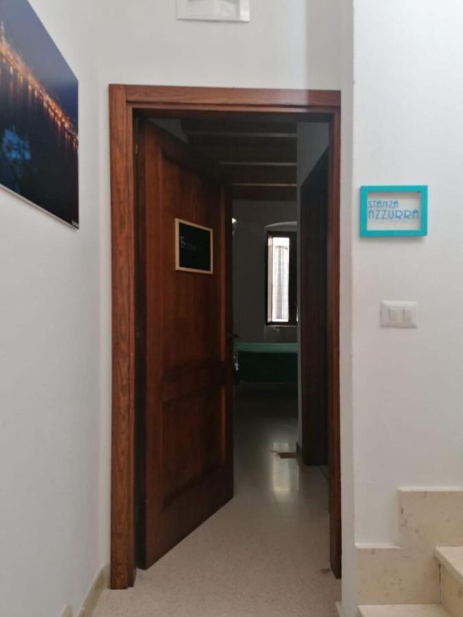 B&B Oltre L'Arco Molfetta Exterior foto